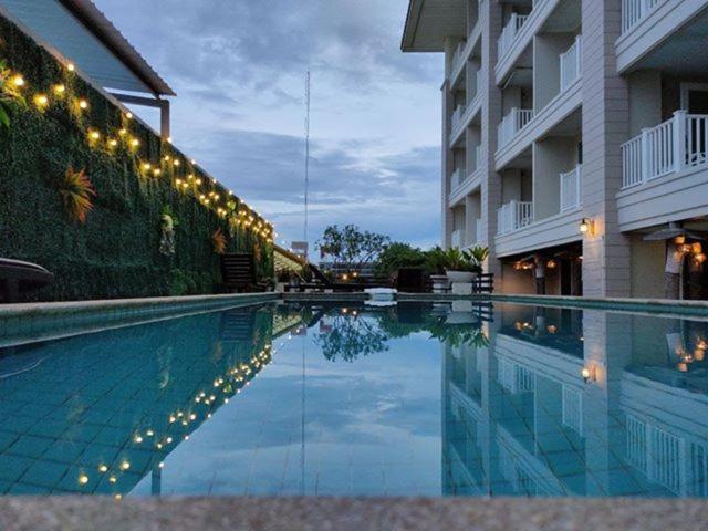 51 Fashion Hotel HHQ Esterno foto
